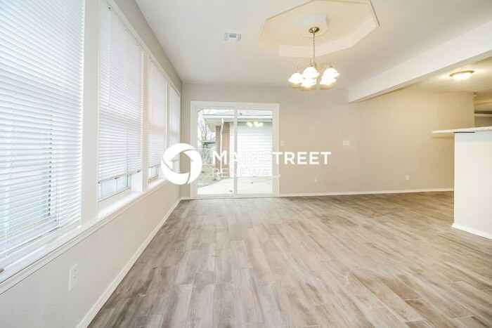 800 Plaza Dr - Photo 4 of 16