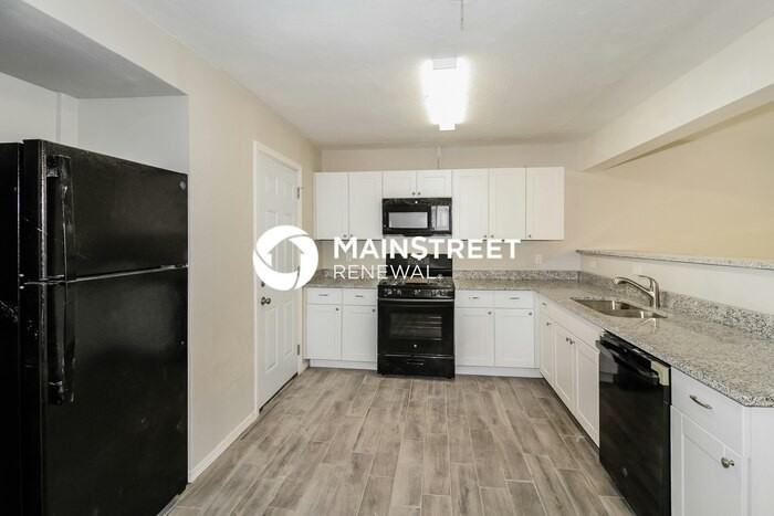 800 Plaza Dr - Photo 5 of 16