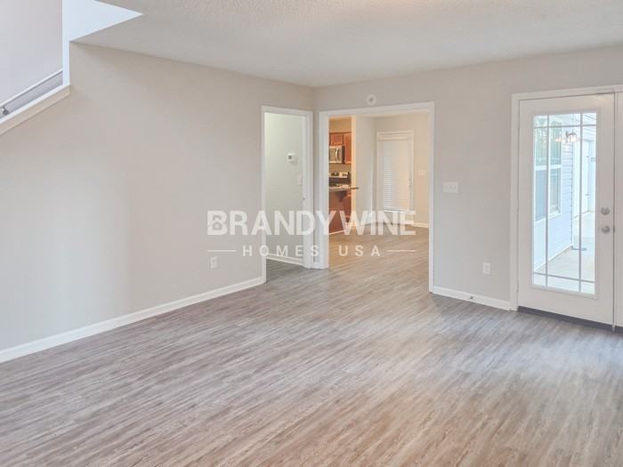 153 Brasch Park Drive - Photo 5 of 18