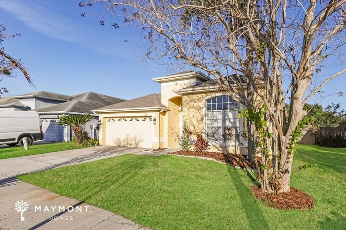 1128 Vinetree Dr - Photo 4 of 12