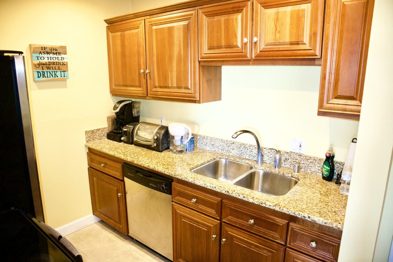 3605 W Hidden Ln #1 - Photo 5 of 40