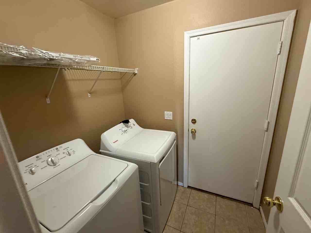 1636 E Bishop Dr #NA - Photo 6 of 10