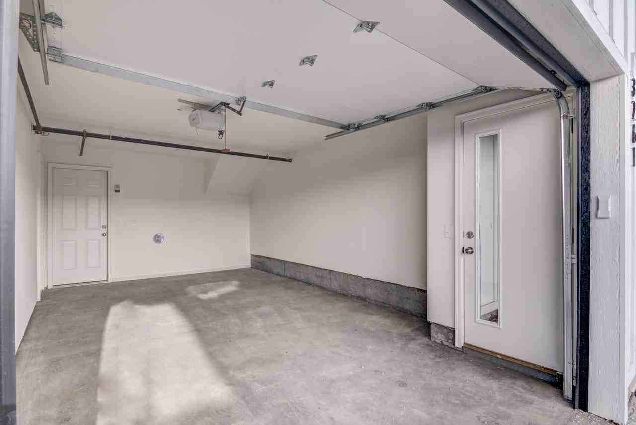 3253 Fairfax St - Photo 7 of 15