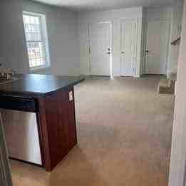 95 Trinity Circle #A - Photo 4 of 10