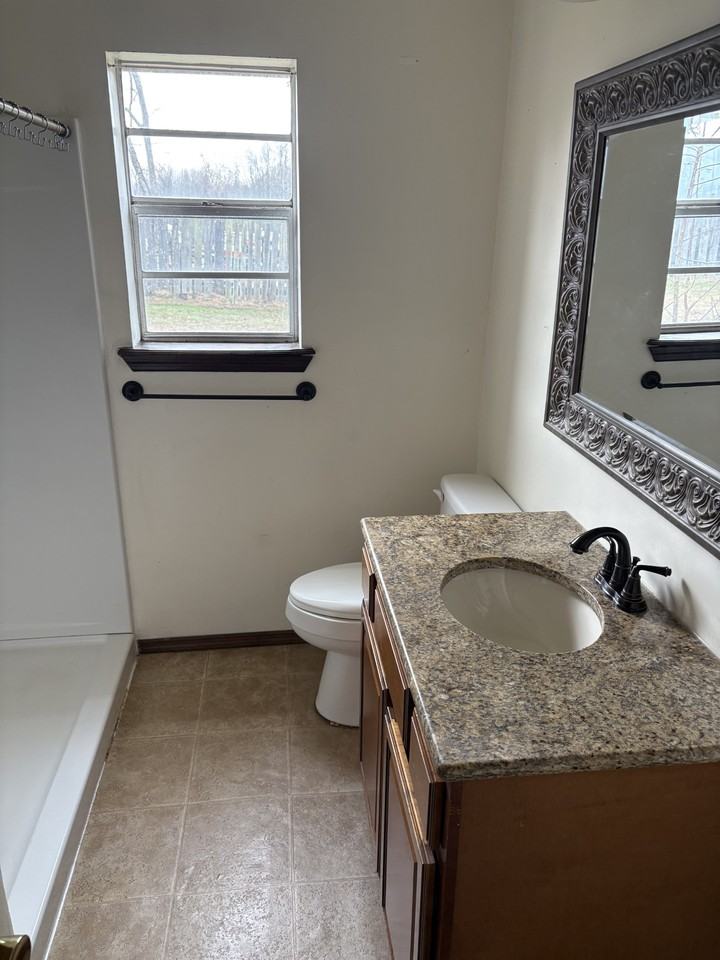 41 Glade Pl #NA - Photo 3 of 5