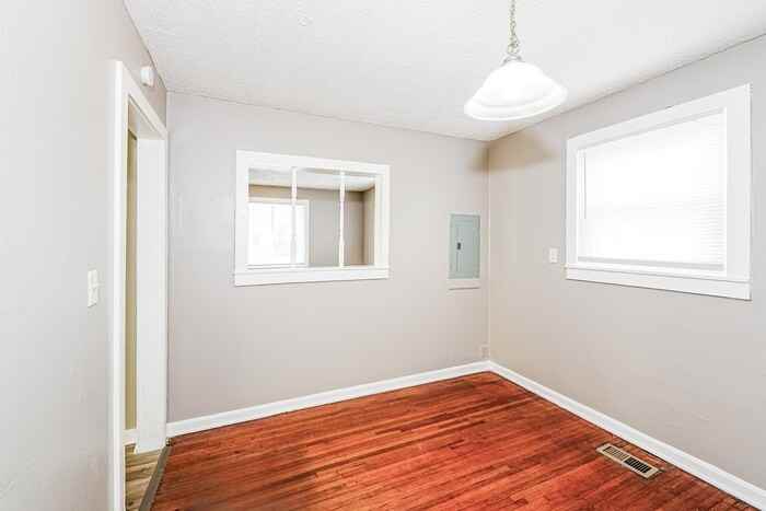 1153 14th Pl Sw - Photo 7 of 7