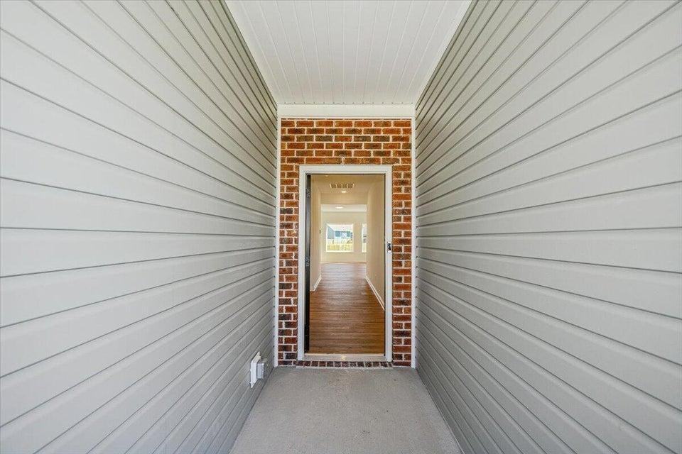 105 Clearwater Drive - Photo 6 of 11