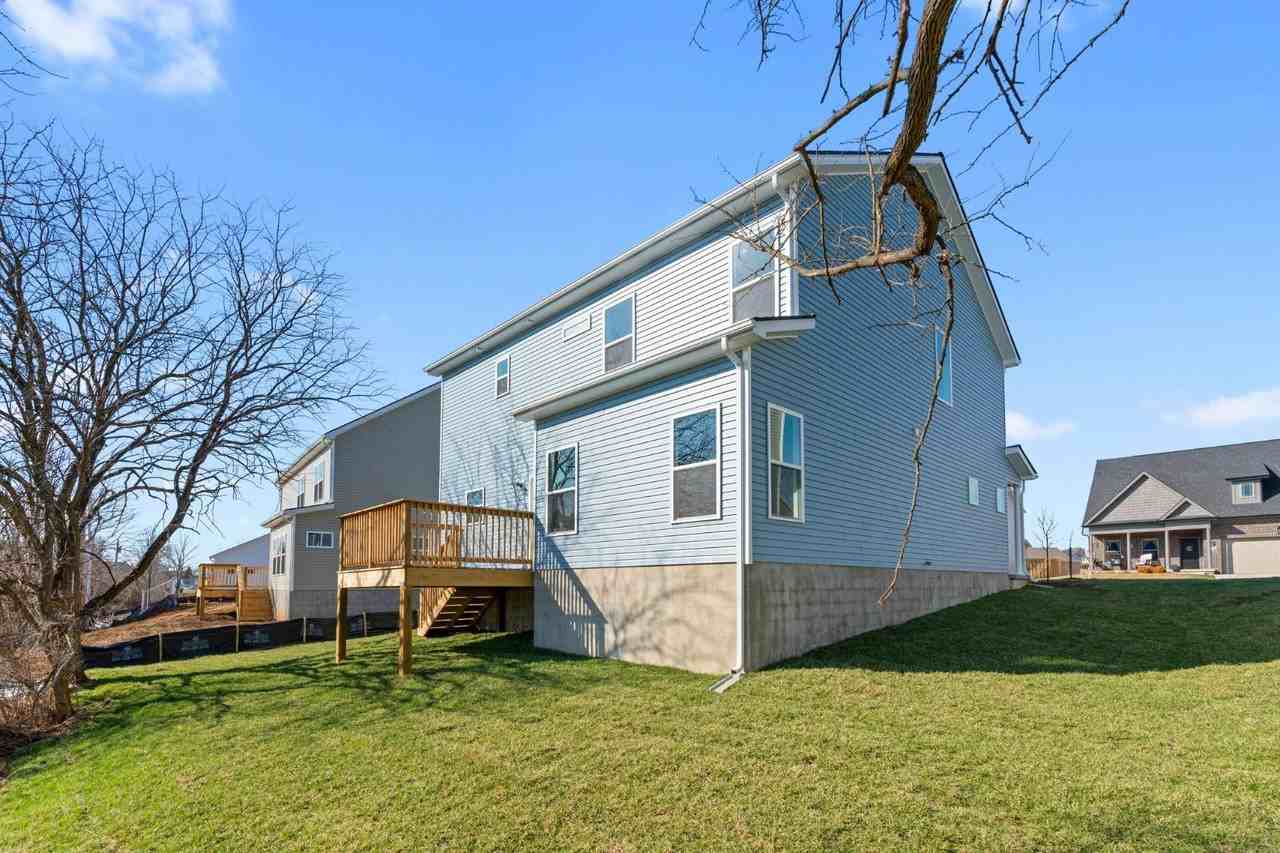 445 Friendly Avenue - Photo 5 of 20