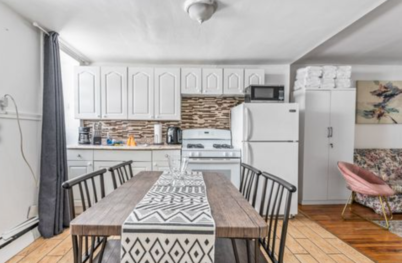 605 2nd Ave #3 - Photo 4 of 10