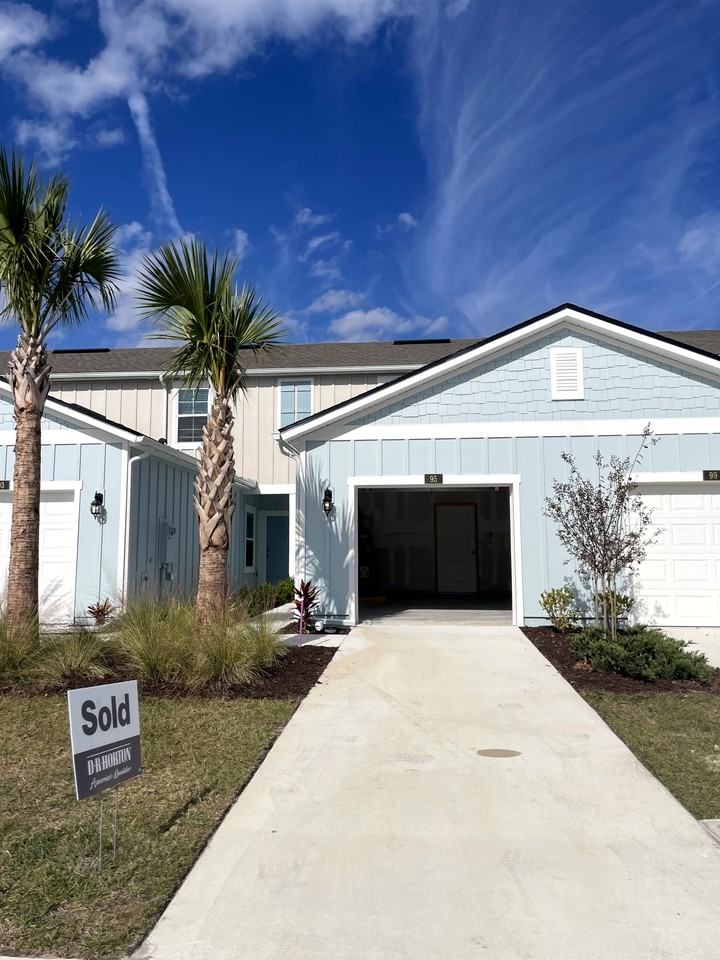 95 Playa De Luna Lane