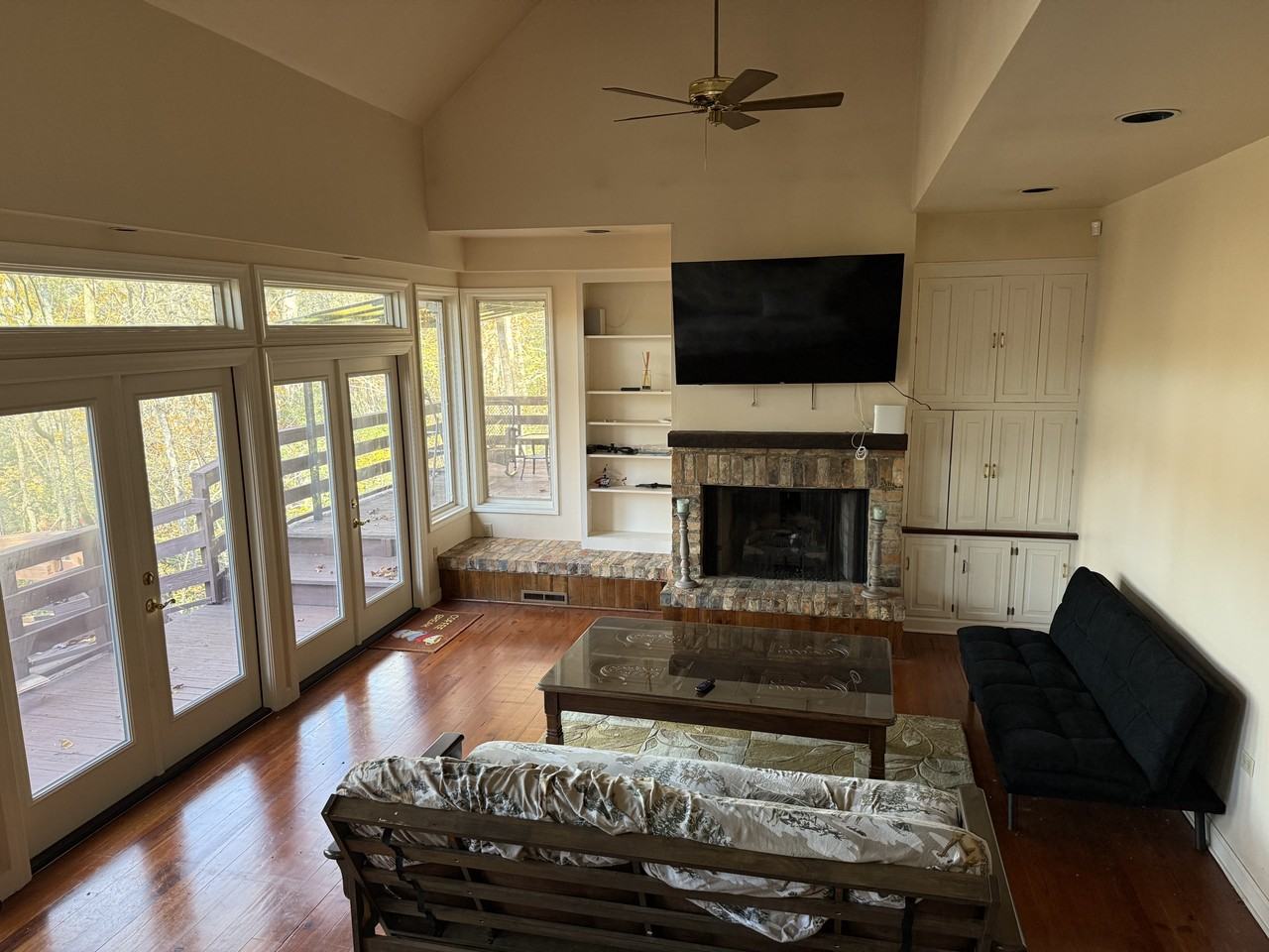 833 Williamsburg Drive #NA - Photo 3 of 12