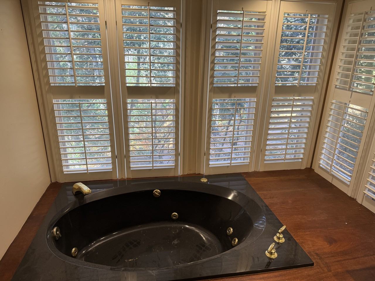 833 Williamsburg Drive #NA - Photo 5 of 12