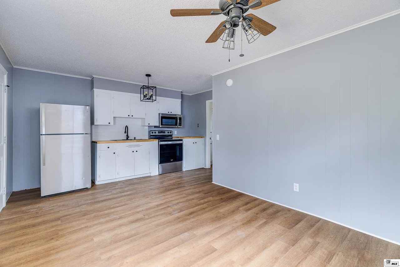 2704 W California Ave #4 - Photo 4 of 7