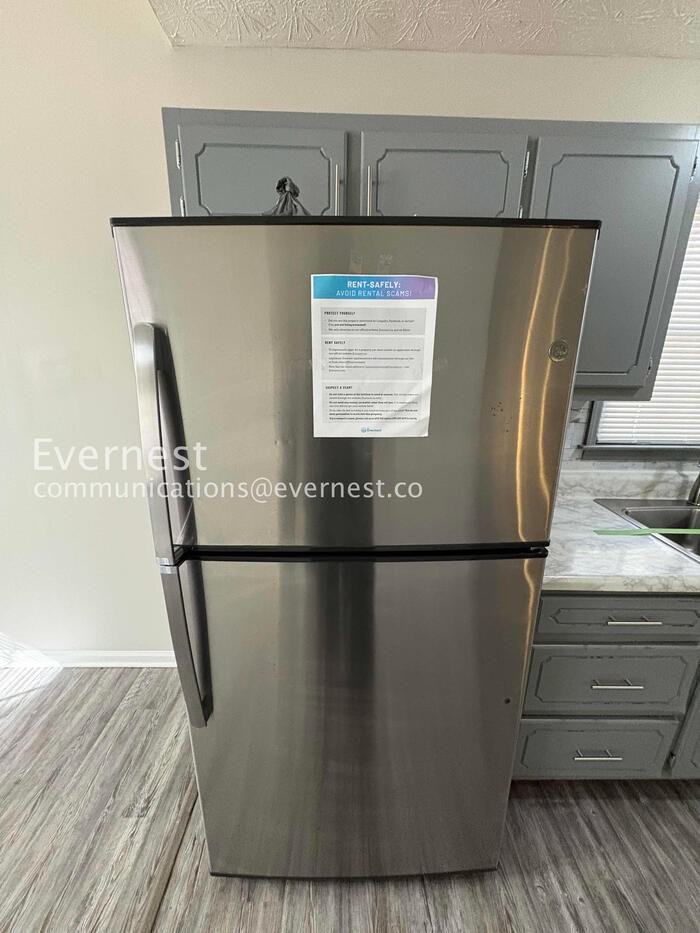 130 Summerfield Drive - Photo 5 of 30