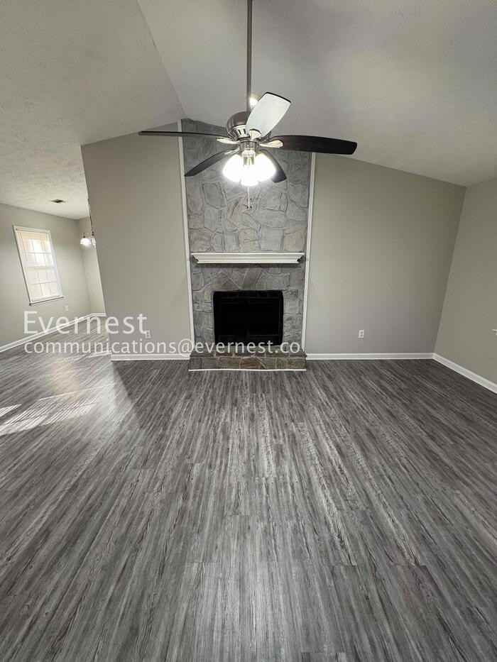 130 Summerfield Drive - Photo 7 of 30