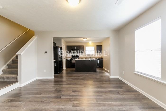 8043 Fisher Bend Dr - Photo 5 of 20