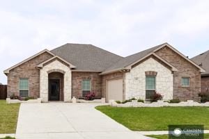 featured image of 1475 Waterview Drive