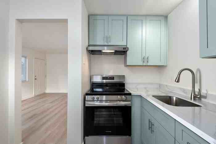 2265 Mcbride Lane #E - Photo 7 of 23