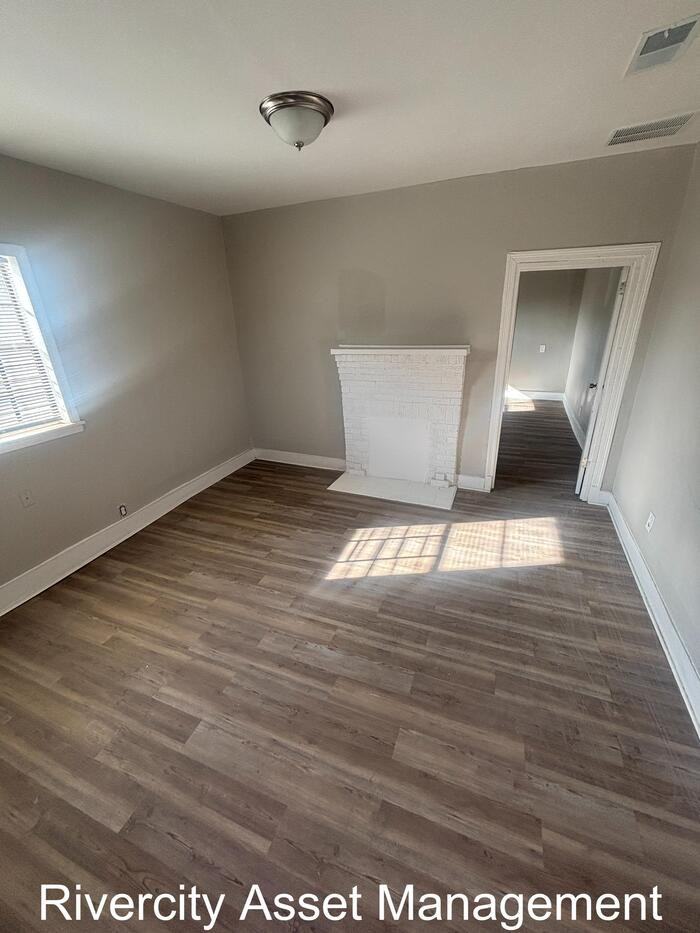 667 Marechalneil St - Photo 3 of 13