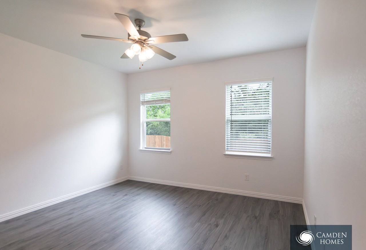 4522 Aranda Road - Photo 6 of 12