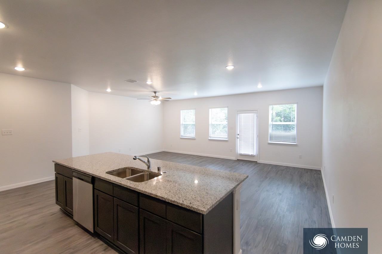 4505 Braddon Drive - Photo 3 of 12