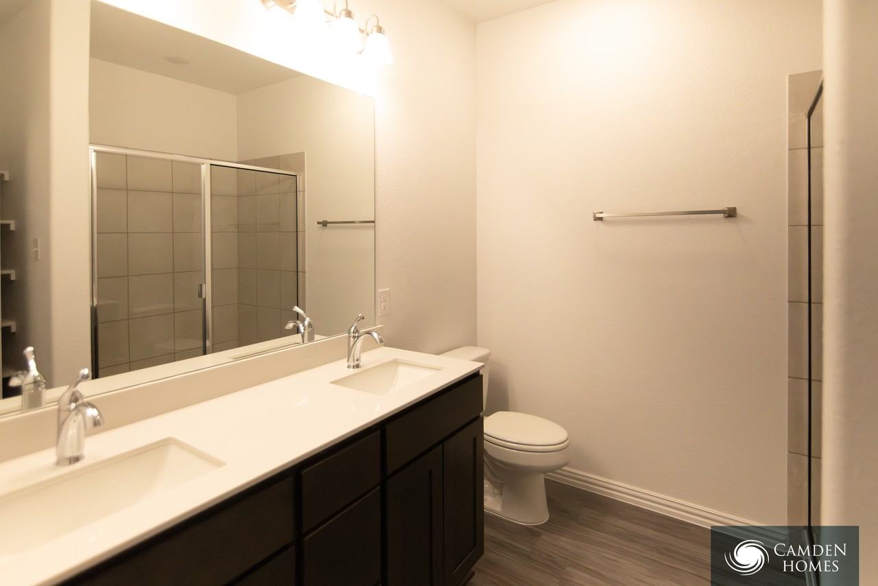 4505 Braddon Drive - Photo 4 of 12