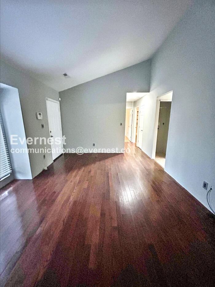 6712 Magnolia Ct #A - Photo 4 of 24