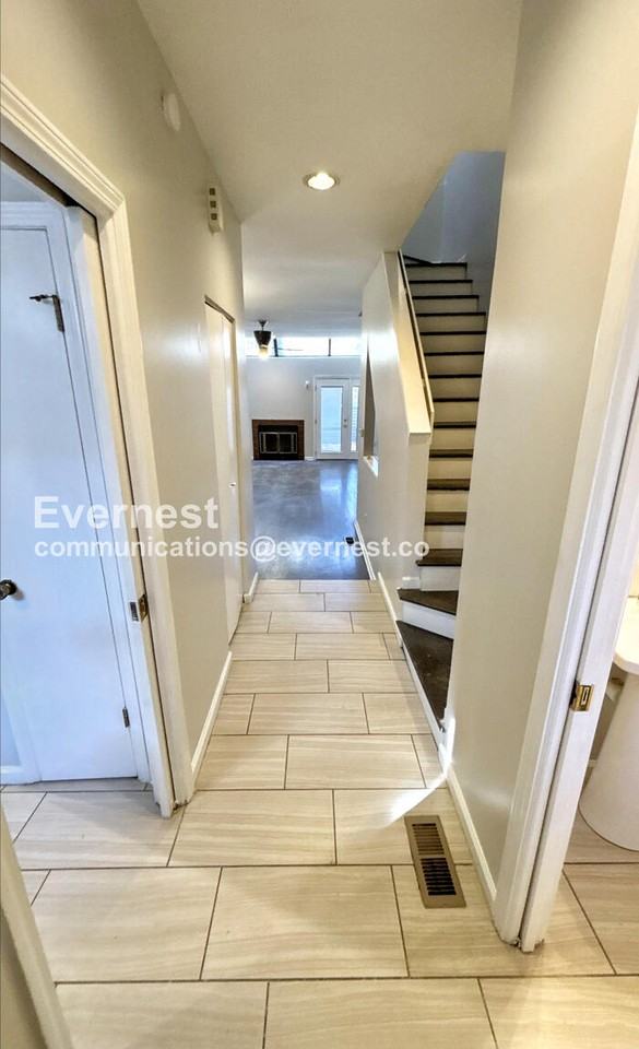 4376 Maryland Ave #A5 - Photo 2 of 29