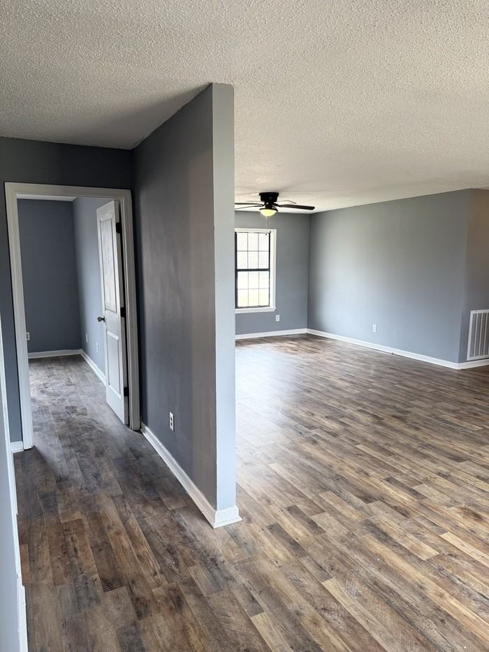 98 Crosswinds Cv - Photo 4 of 12