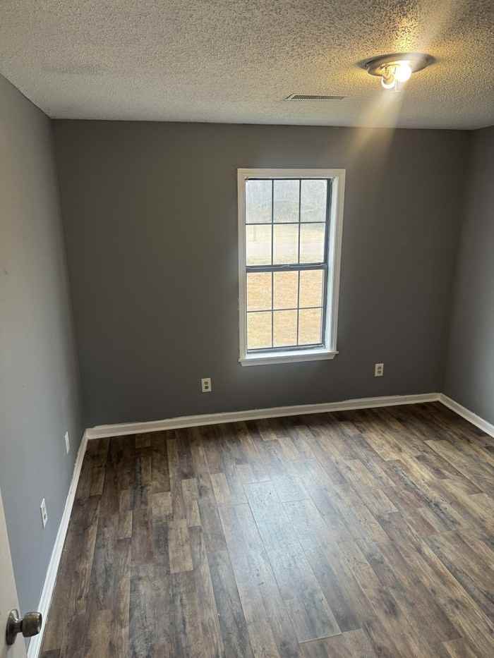 98 Crosswinds Cv - Photo 6 of 12