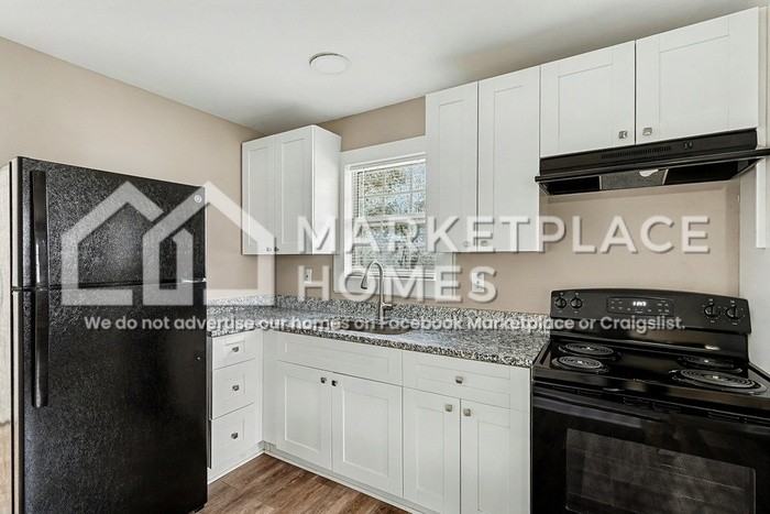 703 Formwalt St Sw - Photo 7 of 21