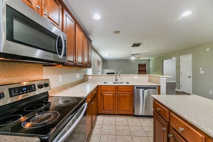 1522 Mandarin Ct. - Photo 5 of 12