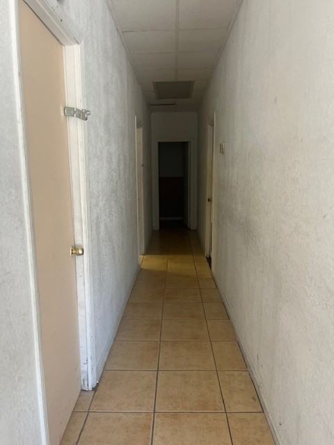 113 N 16th Street Griffin - B #B - Photo 3 of 20