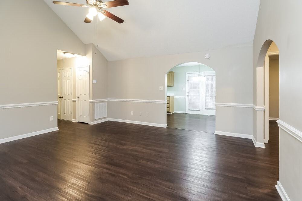 544 Basswood Way - Photo 5 of 16