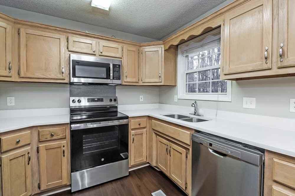 544 Basswood Way - Photo 7 of 16