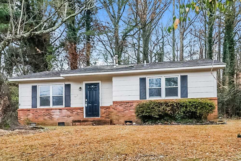 617 Dunbrook Ln - Photo 3 of 16