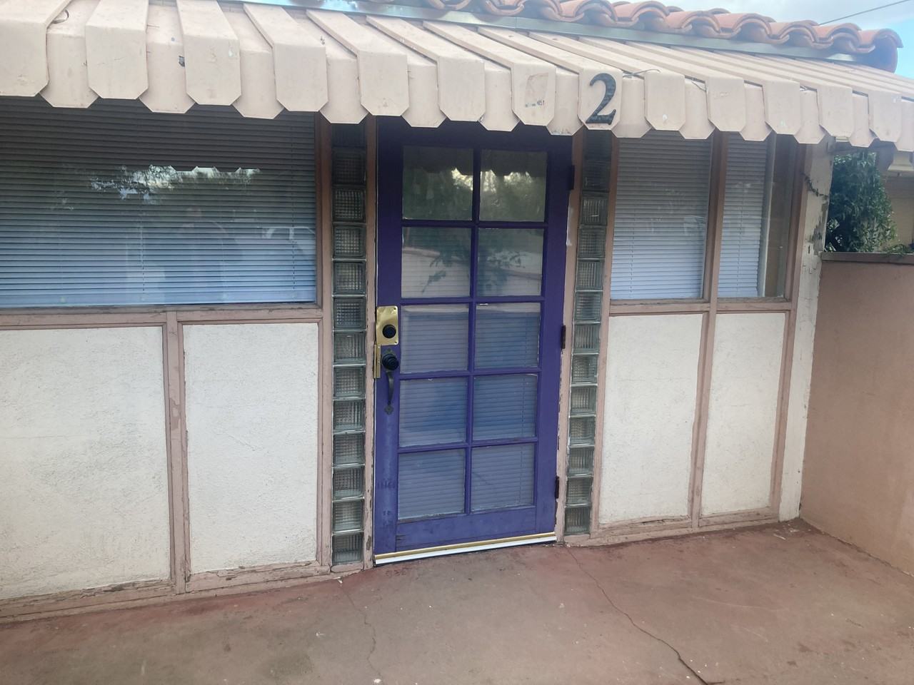 2701 N Martin Ave #2 - Photo 2 of 15