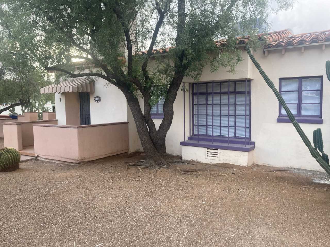 2701 North Martin Avenue #1