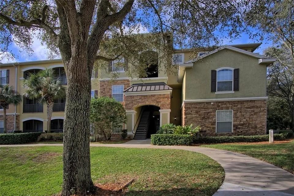 2402 Courtney Meadows Court #304