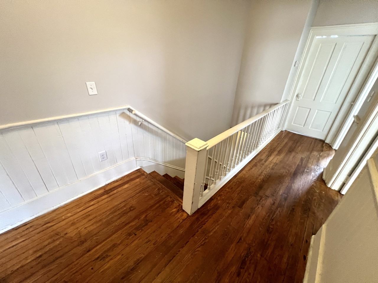 121 E Park Ave #121B - Photo 2 of 15