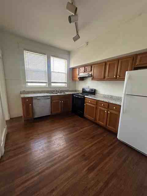 1305 Peabody Avenue #3 - Photo 7 of 13