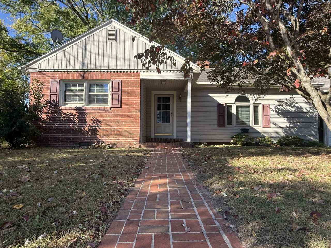 110 Potomac Avenue #1