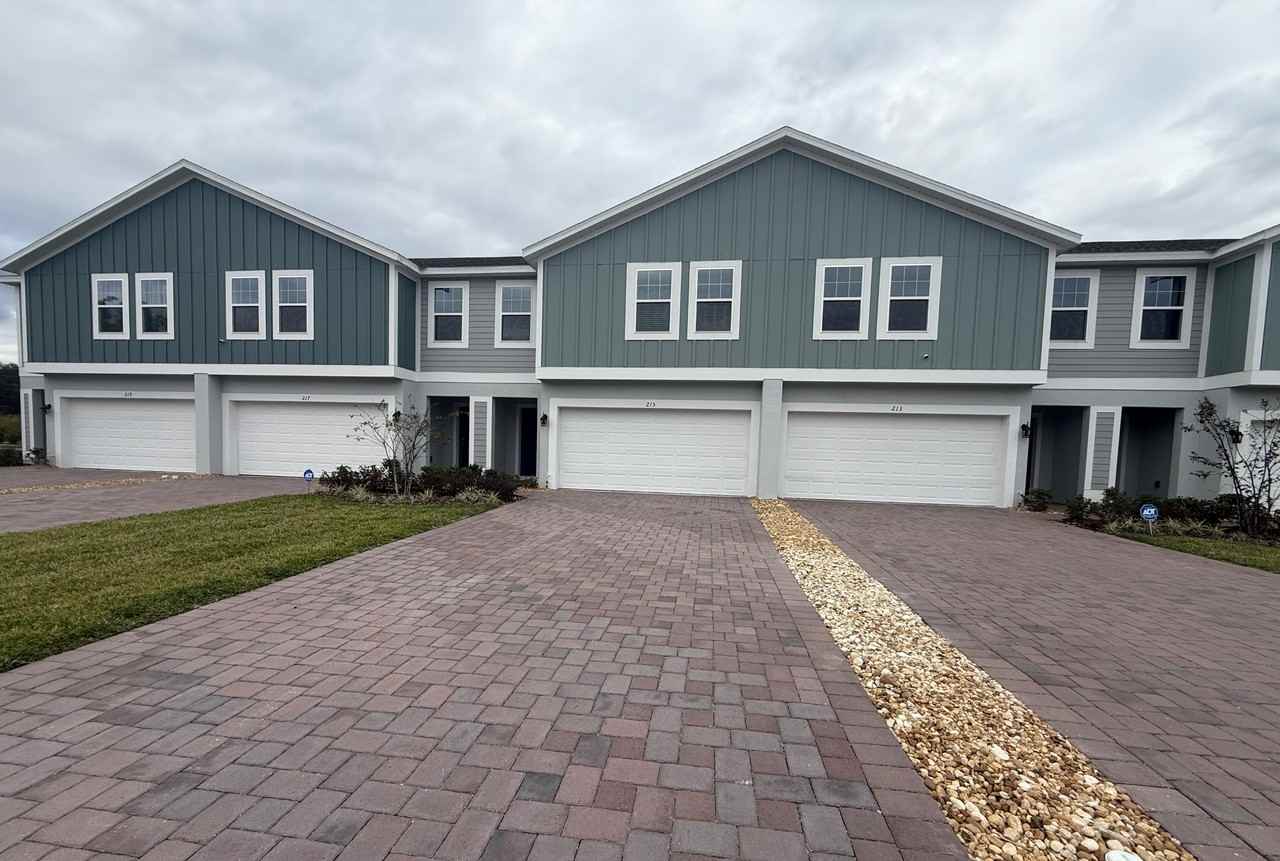 215 Glass Onion Drive #1