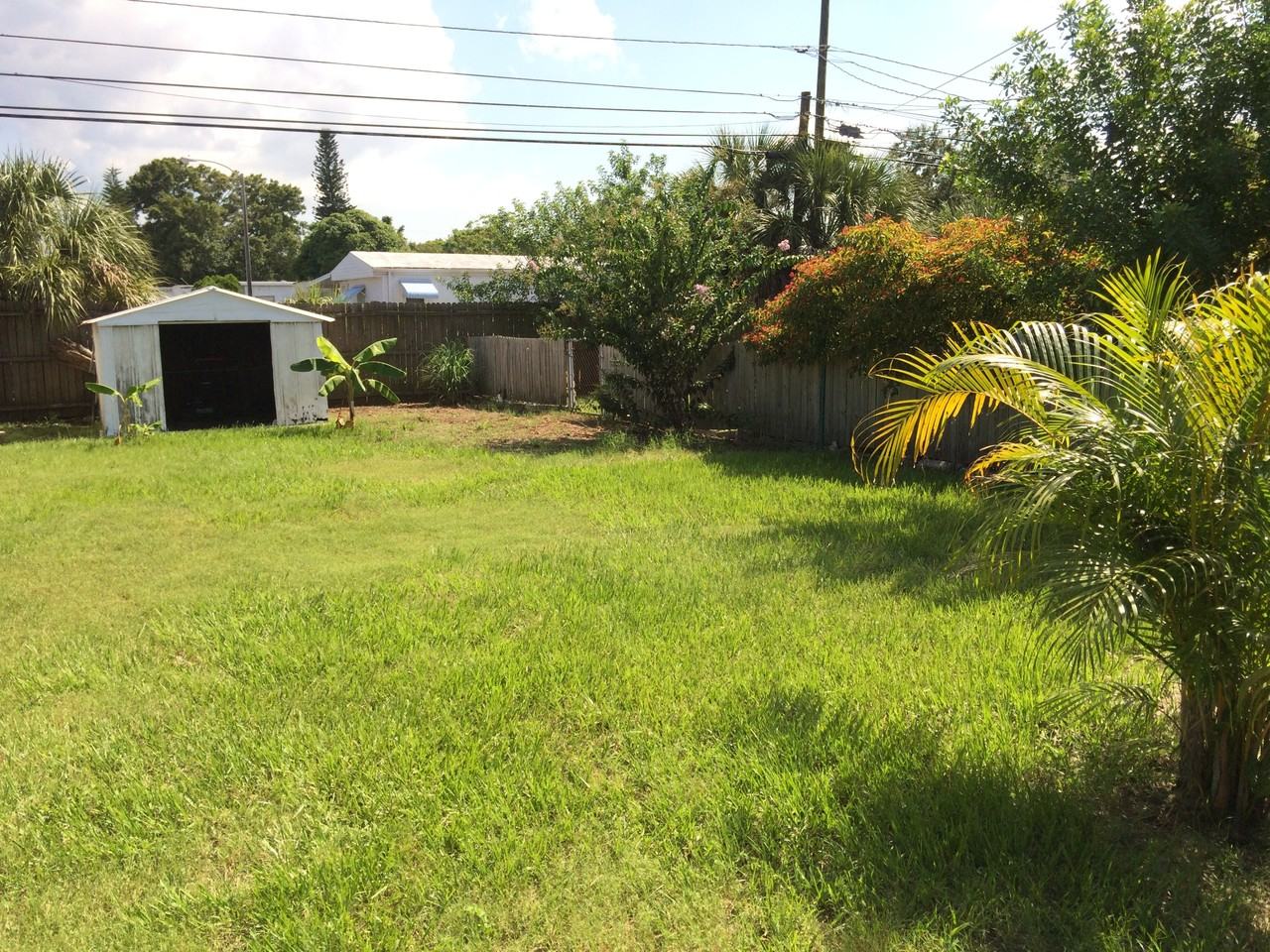 774 73rd Ave N #774 - Photo 6 of 8