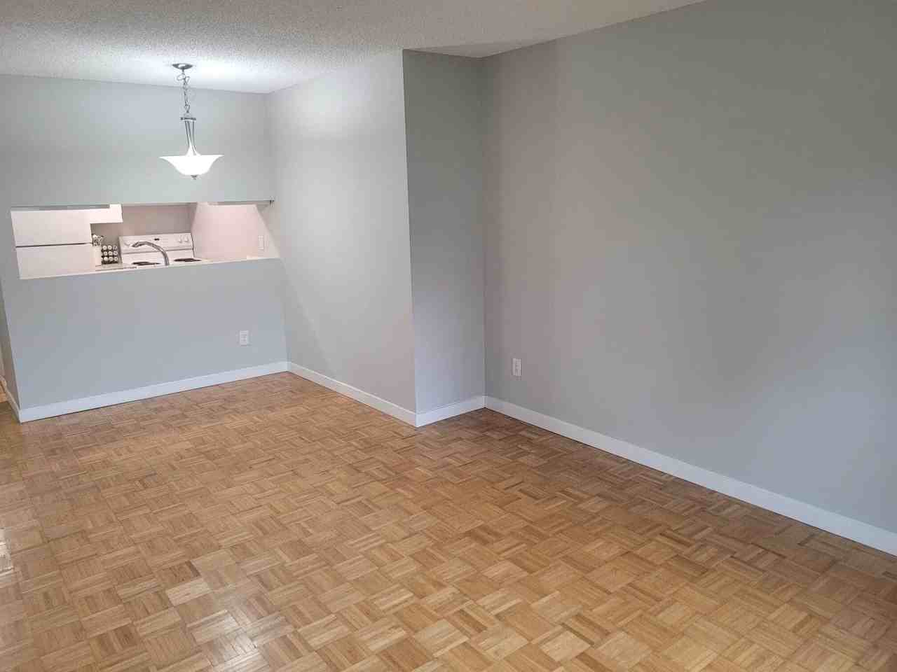 921 Thurlow Street #402 - Photo 7 of 13