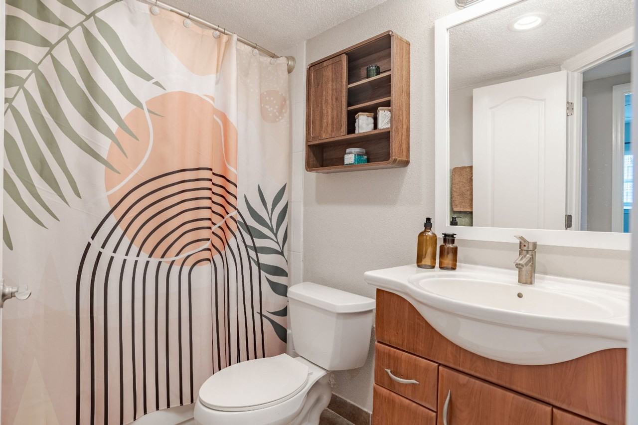 Dream Space Coast - Photo 7 of 41