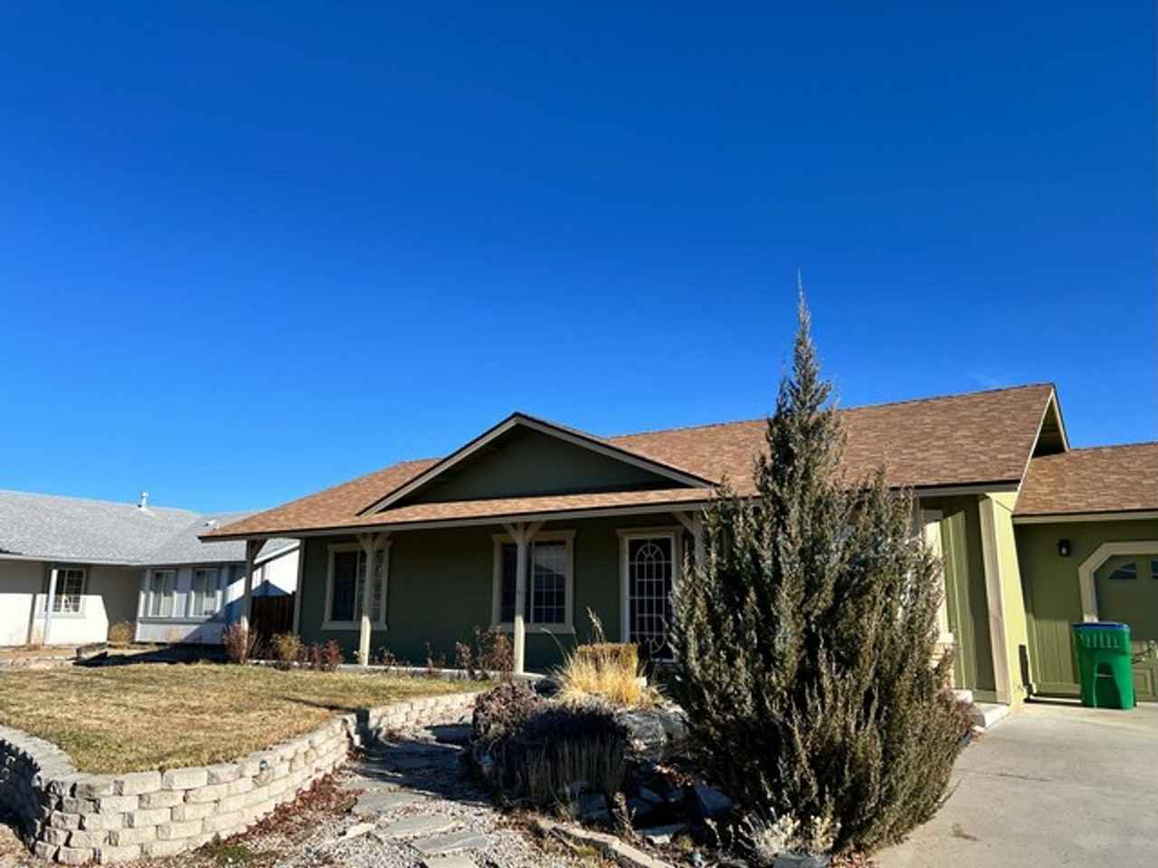 300 Reno Rental Finders - 300 Nicole Dr. Sparks, NV 89436 - Photo 2 of 17