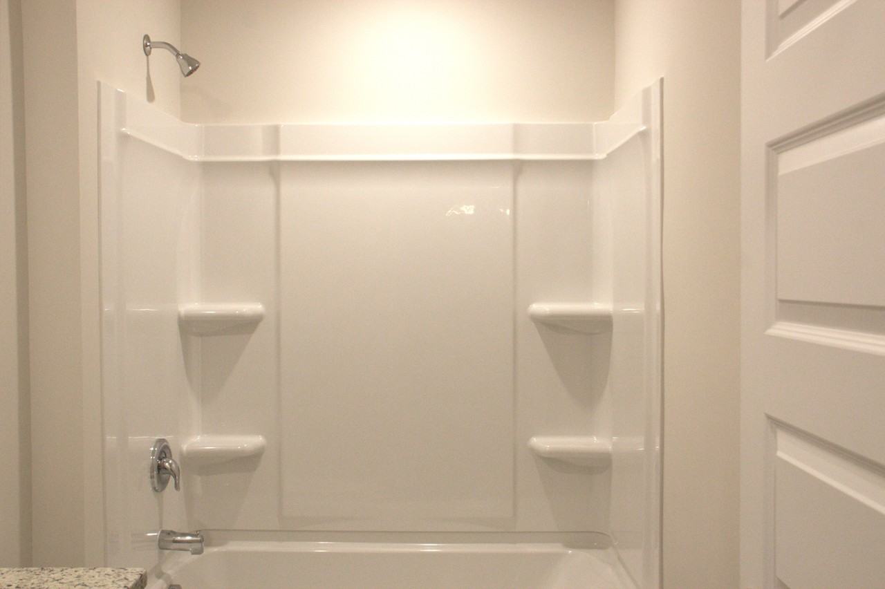 398 Jackson Point Circle #1 - Photo 4 of 32