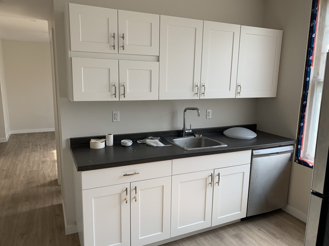 203 Yale Ave E #3 - Photo 3 of 8