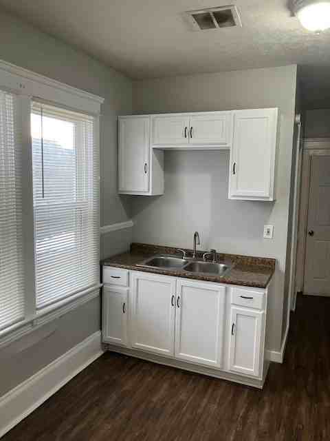 3020 Searsdale Avenue #3UPBACK - Photo 4 of 9